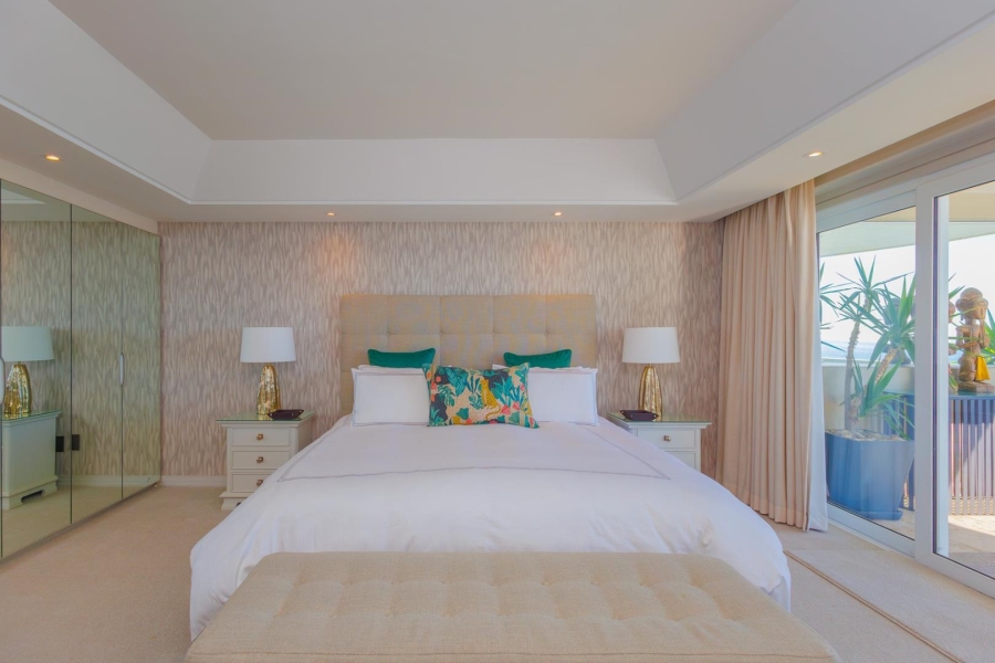 To Let 2 Bedroom Property for Rent in Clifton Western Cape